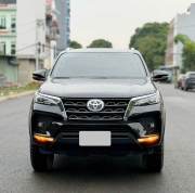 Bán xe Toyota Fortuner 2024 2.4L 4x2 AT giá 945 Triệu - Hà Nội