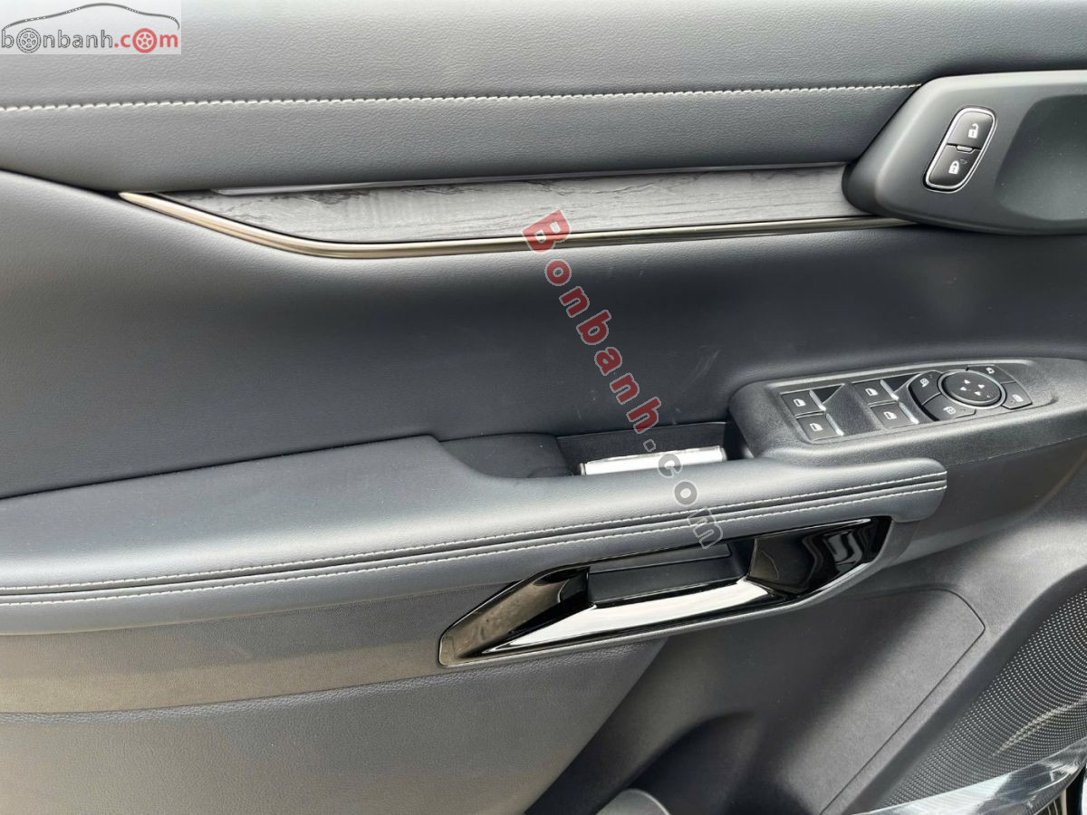 Ford Everest Platinum 2.0L 4x2 AT 2026 - 1 Tỷ 200 Triệu 3