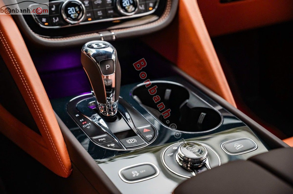 Bentley Bentayga First Edition 4.0 V8 2021 - 11 Tỷ 999 Triệu 7