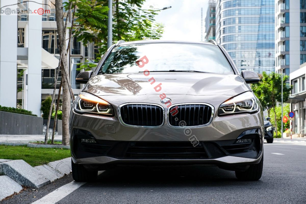 BMW 2 Series 218i Gran Tourer 2018 - 599 Triệu 2