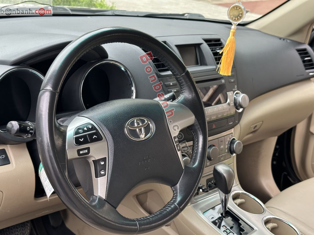 Toyota Highlander SE 2.7 2011 - 635 Triệu 5