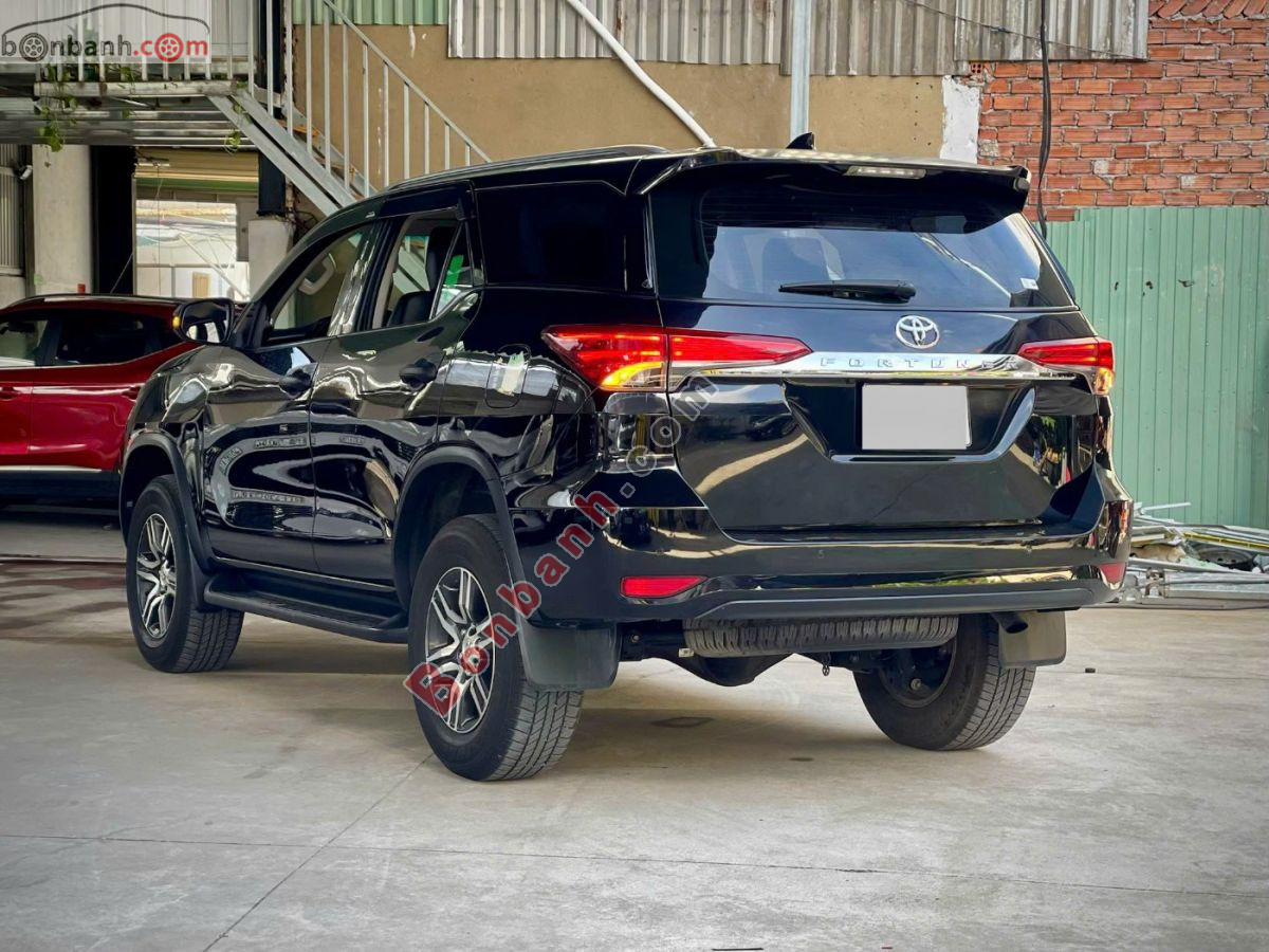 Toyota Fortuner 2.4L 4x2 AT 2022 - 819 Triệu 3