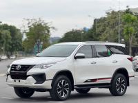 Bán xe Toyota Fortuner 2019 2.7V 4x2 AT TRD giá 820 Triệu - Hà Nội