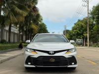 Bán xe Toyota Camry 2023 2.0Q giá 995 Triệu - Bình Dương