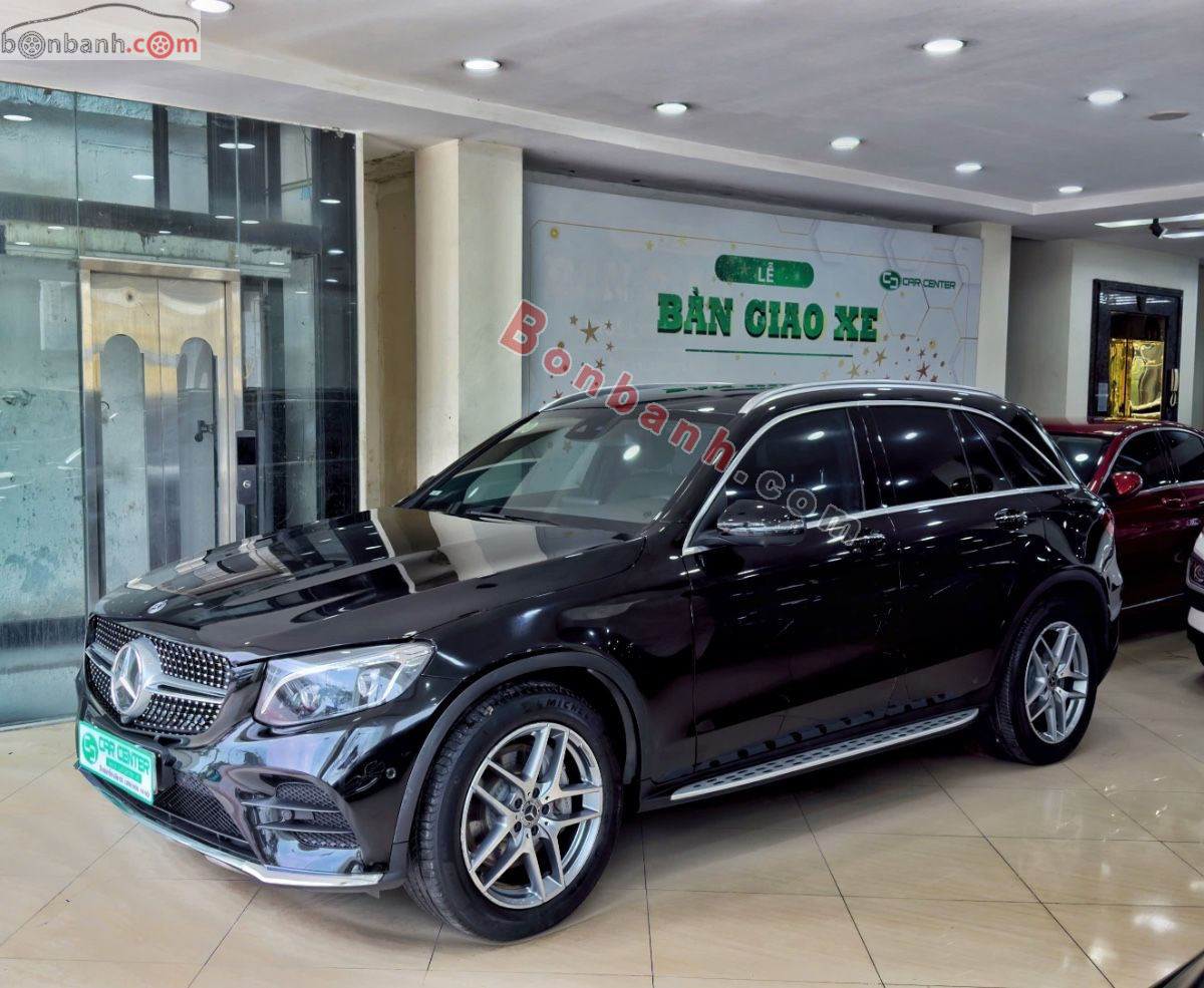 Mercedes Benz GLC 300 4Matic 2018 - 895 Triệu 2