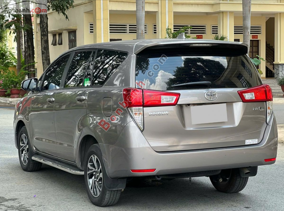 Toyota Innova E 2.0 MT 2022 - 599 Triệu 3