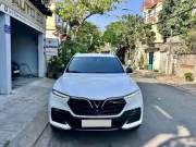 Bán xe VinFast Lux SA 2.0 2019 Base 2.0 AT giá 570 Triệu - TP HCM