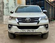 Bán xe Toyota Fortuner 2017 2.7V 4x2 AT giá 648 Triệu - TP HCM