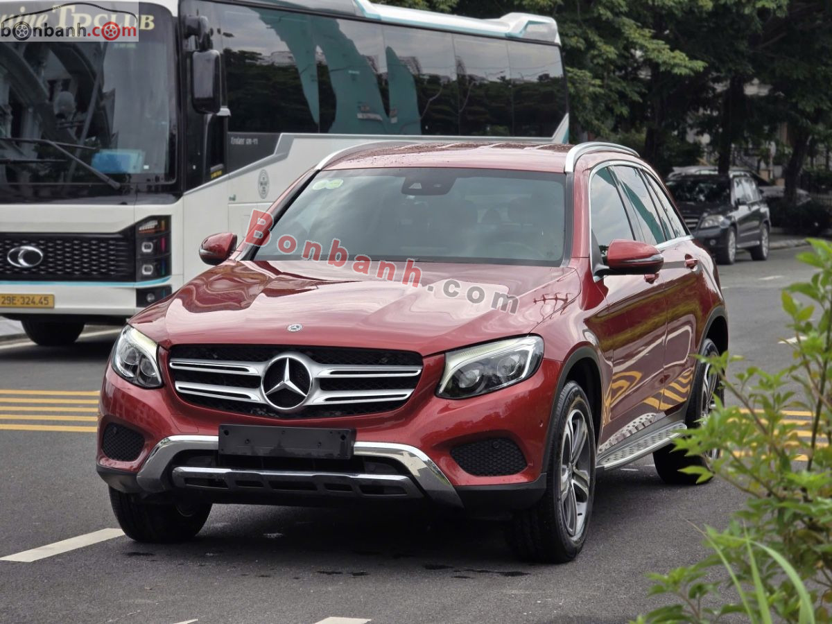 Mercedes Benz GLC 250 4Matic 2017 - 755 Triệu 2