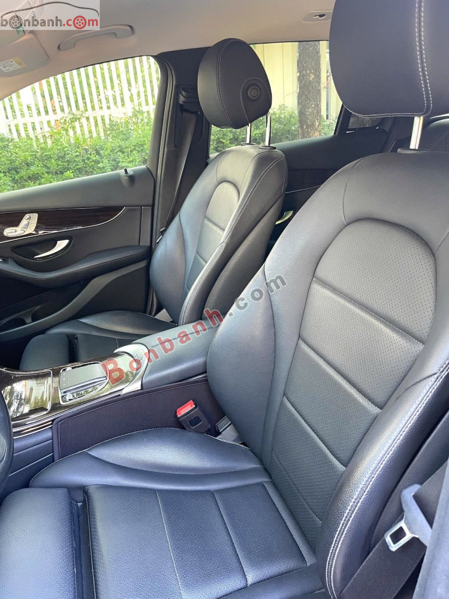 Mercedes Benz GLC 200 2021 - 999 Triệu 9