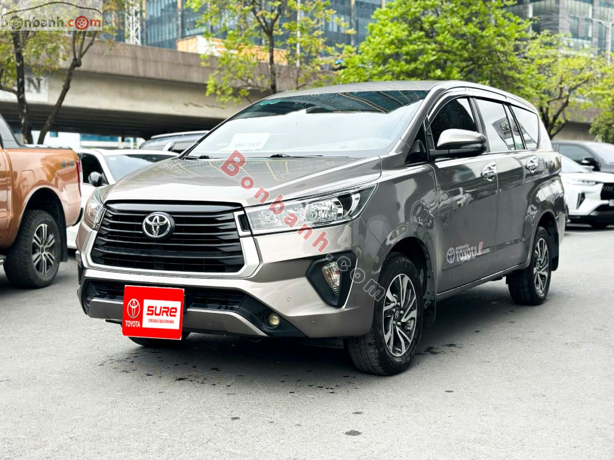 Toyota Innova E 2.0 MT 2022 - 585 Triệu 2