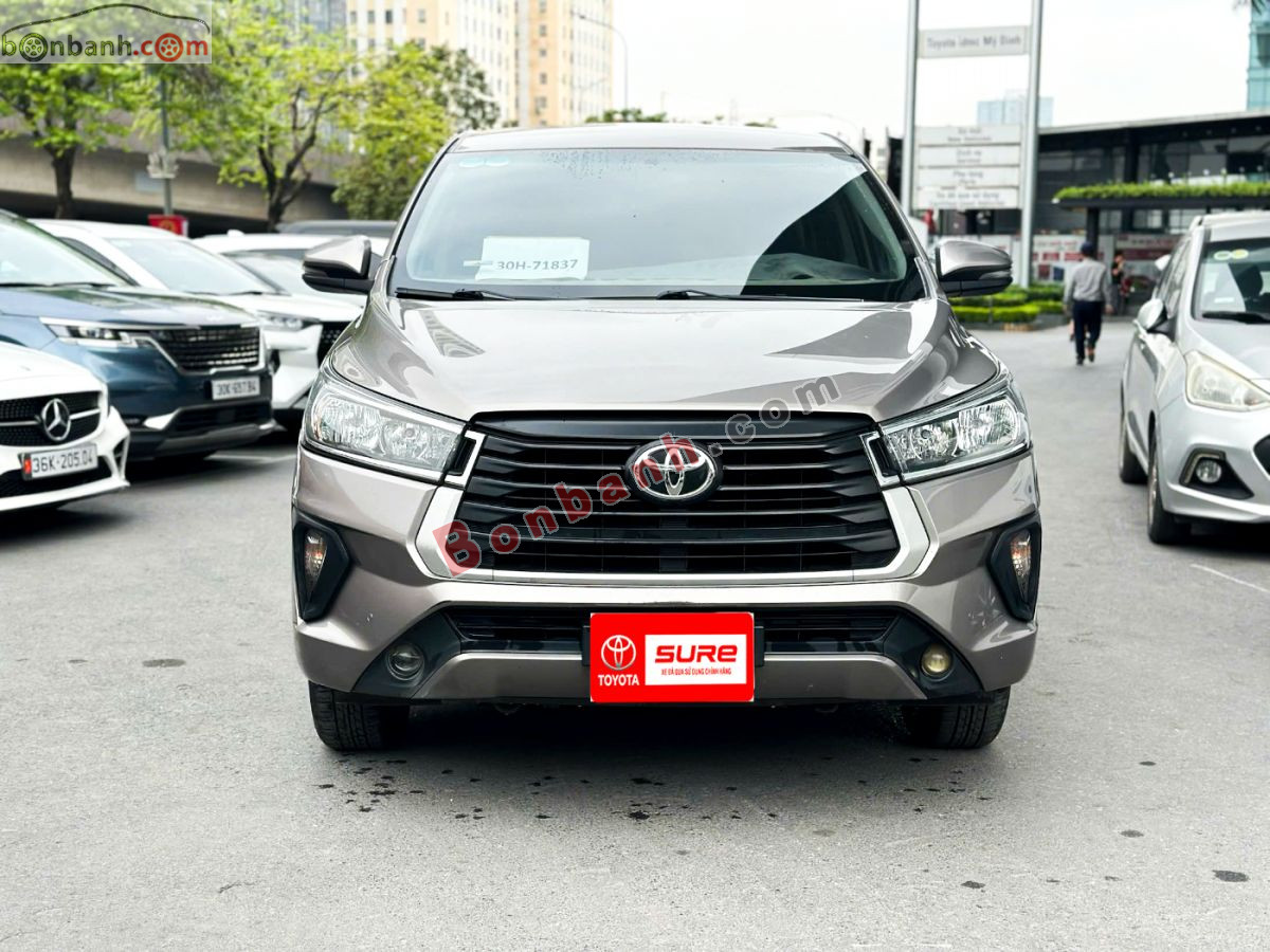 Toyota Innova E 2.0 MT 2022 - 585 Triệu