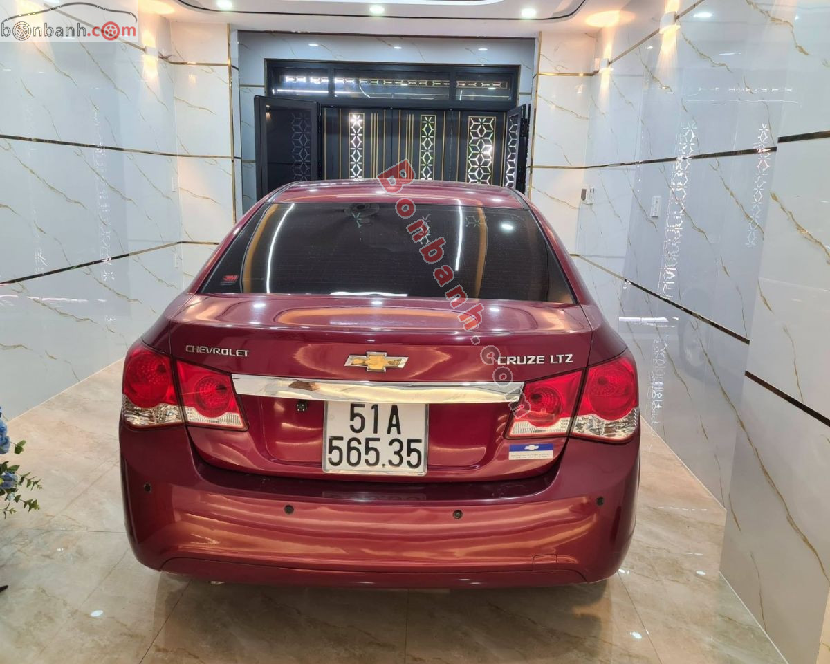 Chevrolet Cruze LTZ 1.8 AT 2013 - 210 Triệu 3