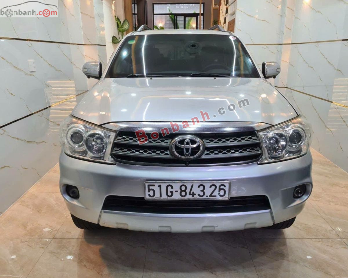 Toyota Fortuner 2.7V 4x4 AT 2009 - 275 Triệu