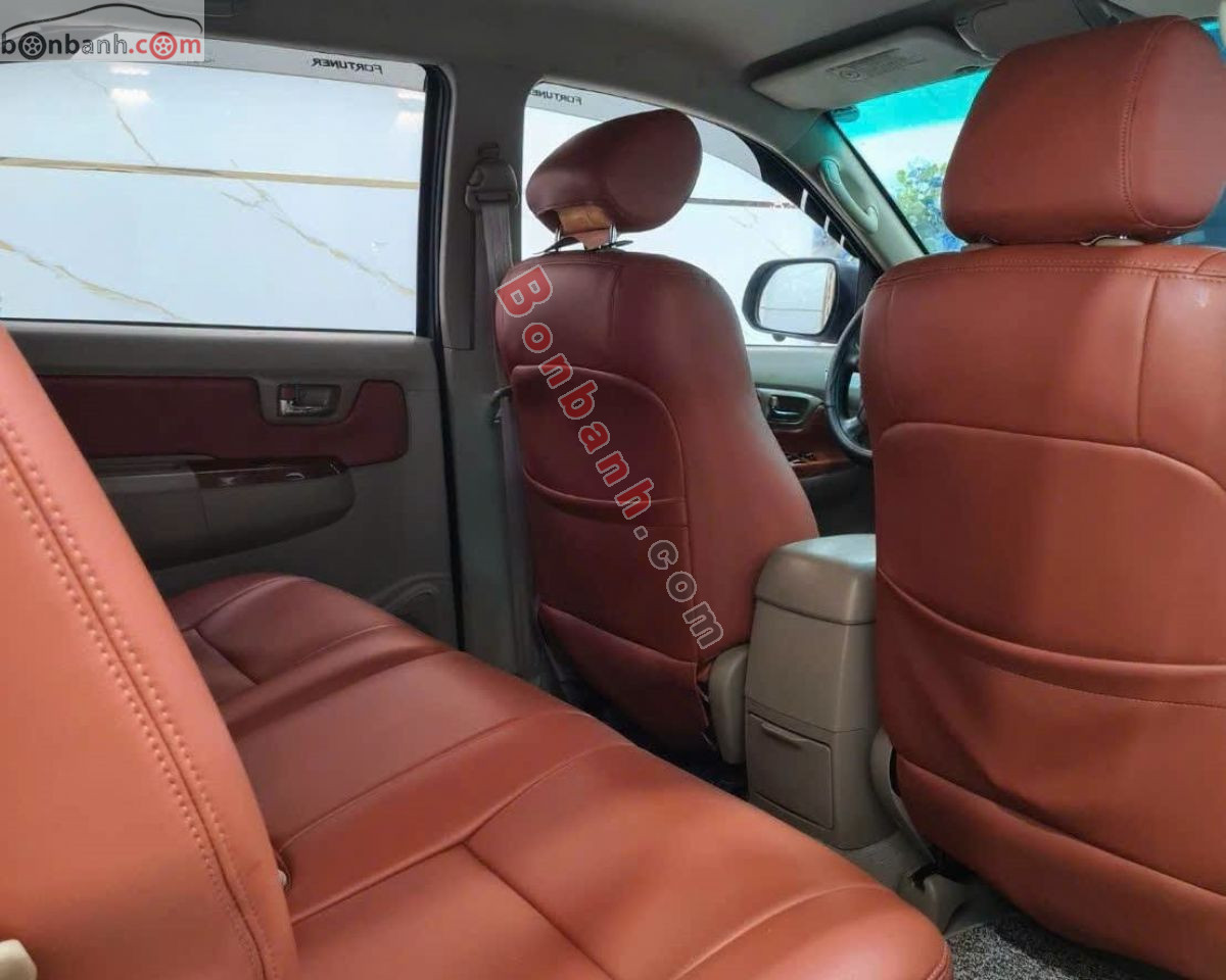 Toyota Fortuner 2.7V 4x4 AT 2009 - 275 Triệu 8