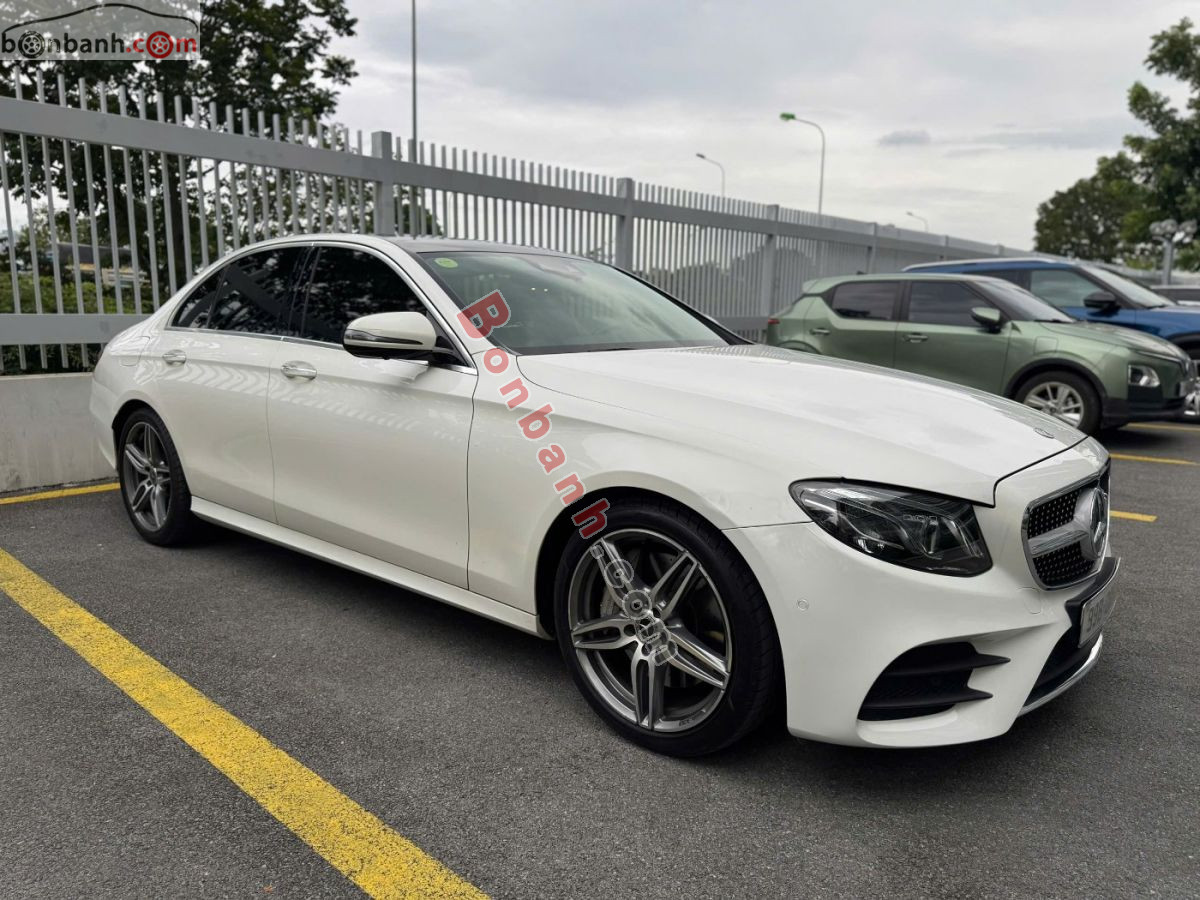Mercedes Benz E class E300 AMG 2018 - 998 Triệu 2
