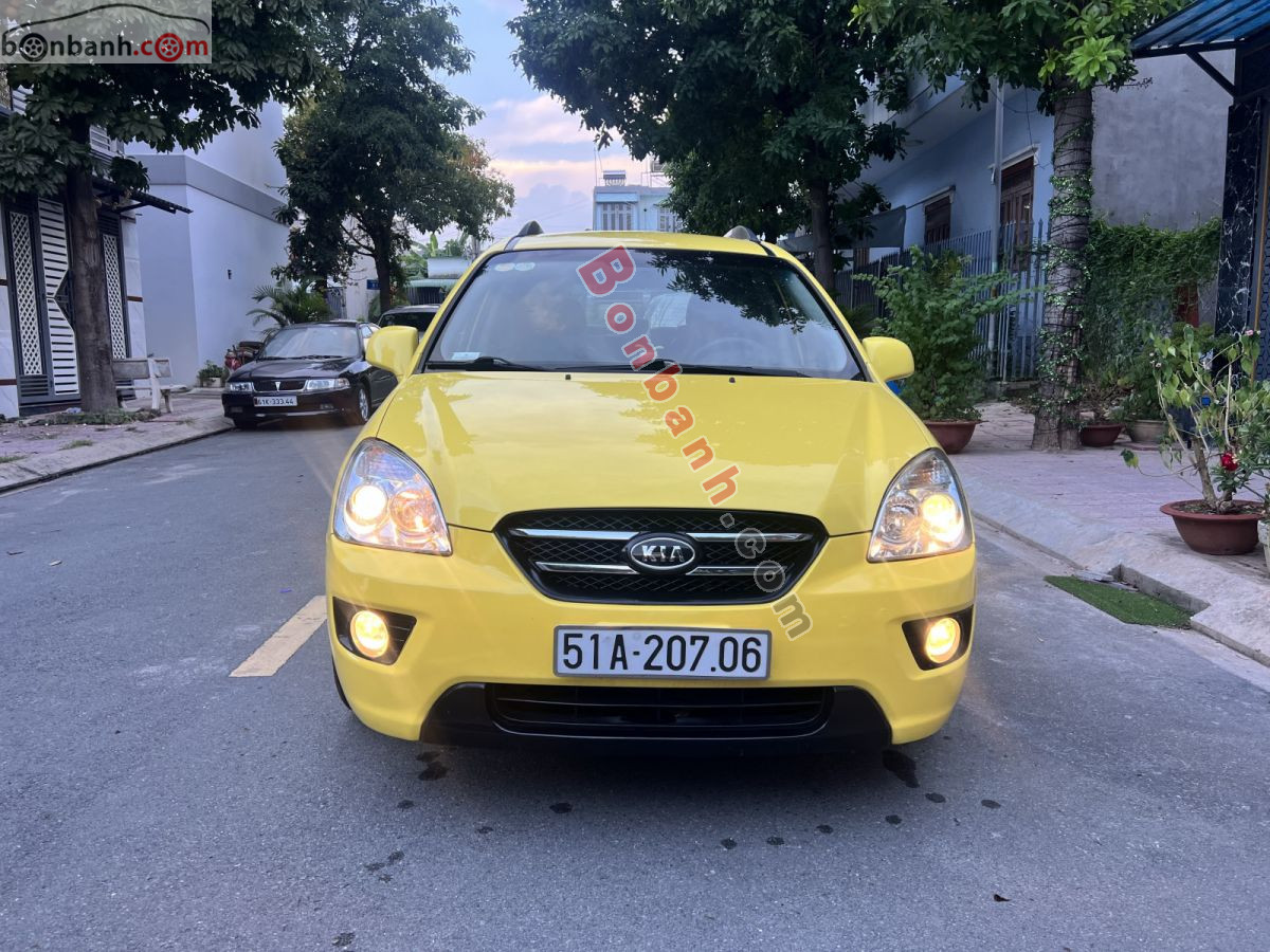 Kia Carens LX 1.6 MT 2011 - 179 Triệu