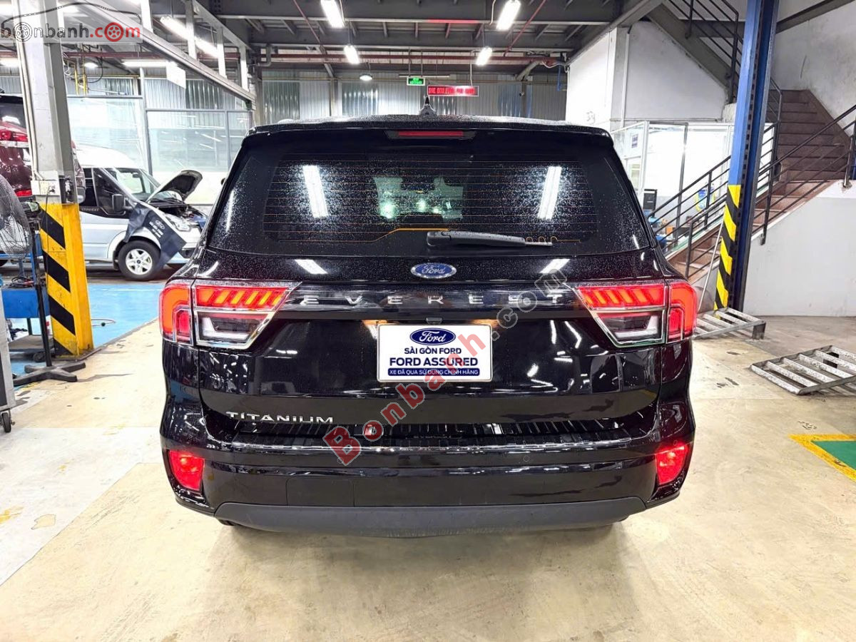 Ford Everest Titanium 2.0L 4x2 AT 2025 - 1 Tỷ 235 Triệu 6