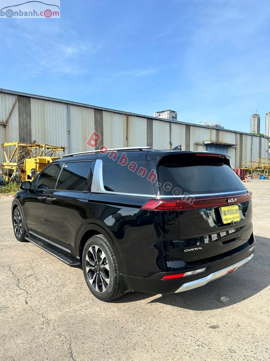 Kia Carnival Premium 2.2D 2021 - 915 Triệu 2