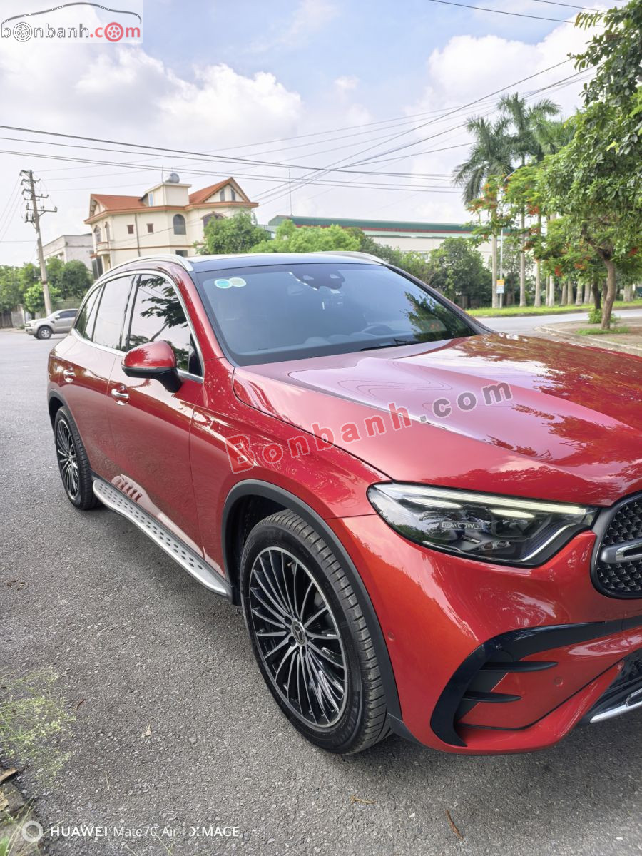 Mercedes Benz GLC 300 4Matic 2023 - 2 Tỷ 68 Triệu