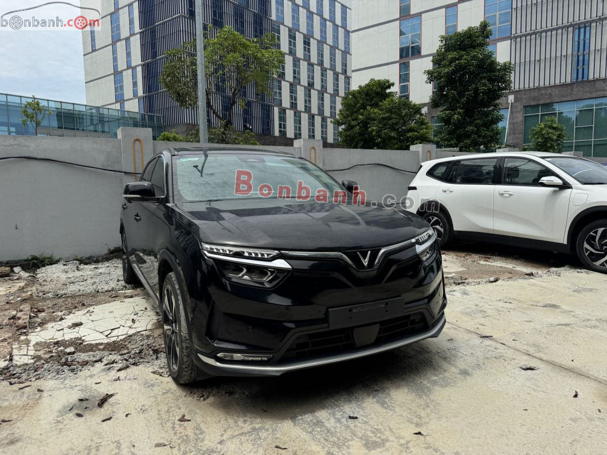 VinFast VF8 Plus AWD 2023 - 585 Triệu