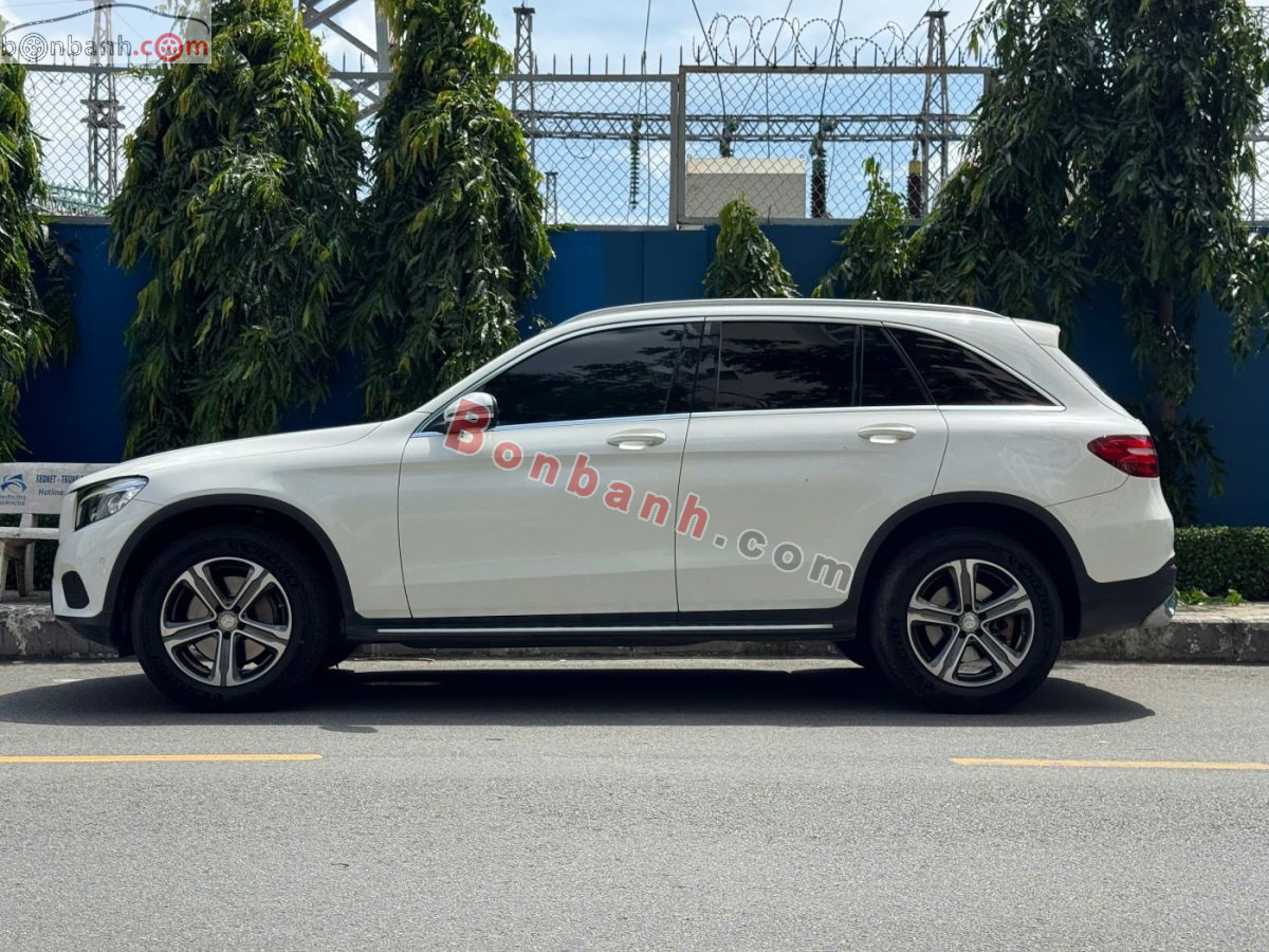 Mercedes Benz GLC 250 4Matic 2016 - 730 Triệu 3