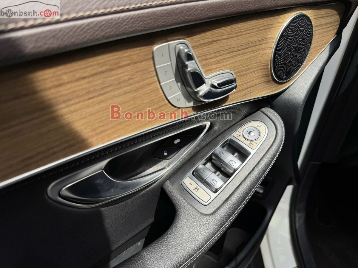 Mercedes Benz GLC 250 4Matic 2016 - 730 Triệu 6
