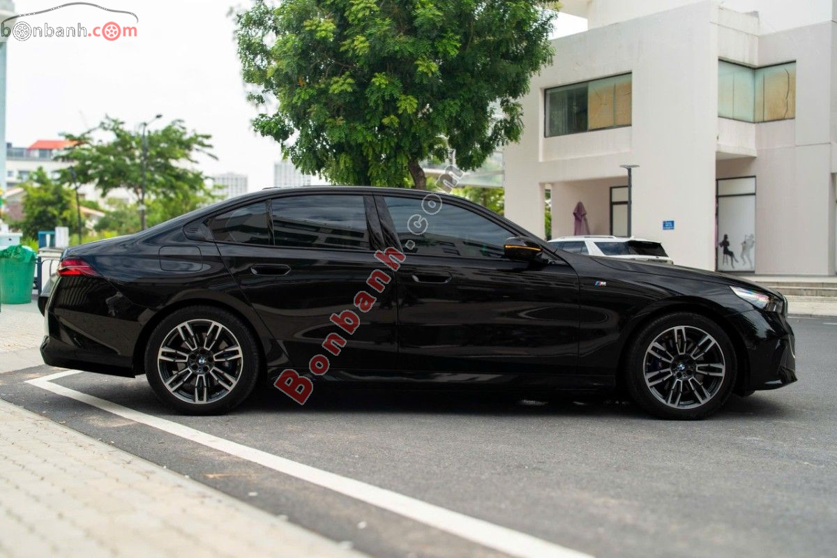 BMW 5 Series 530i M Sport 2025 - 2 Tỷ 789 Triệu 2