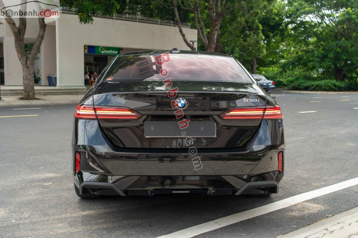 BMW 5 Series 530i M Sport 2025 - 2 Tỷ 789 Triệu 5