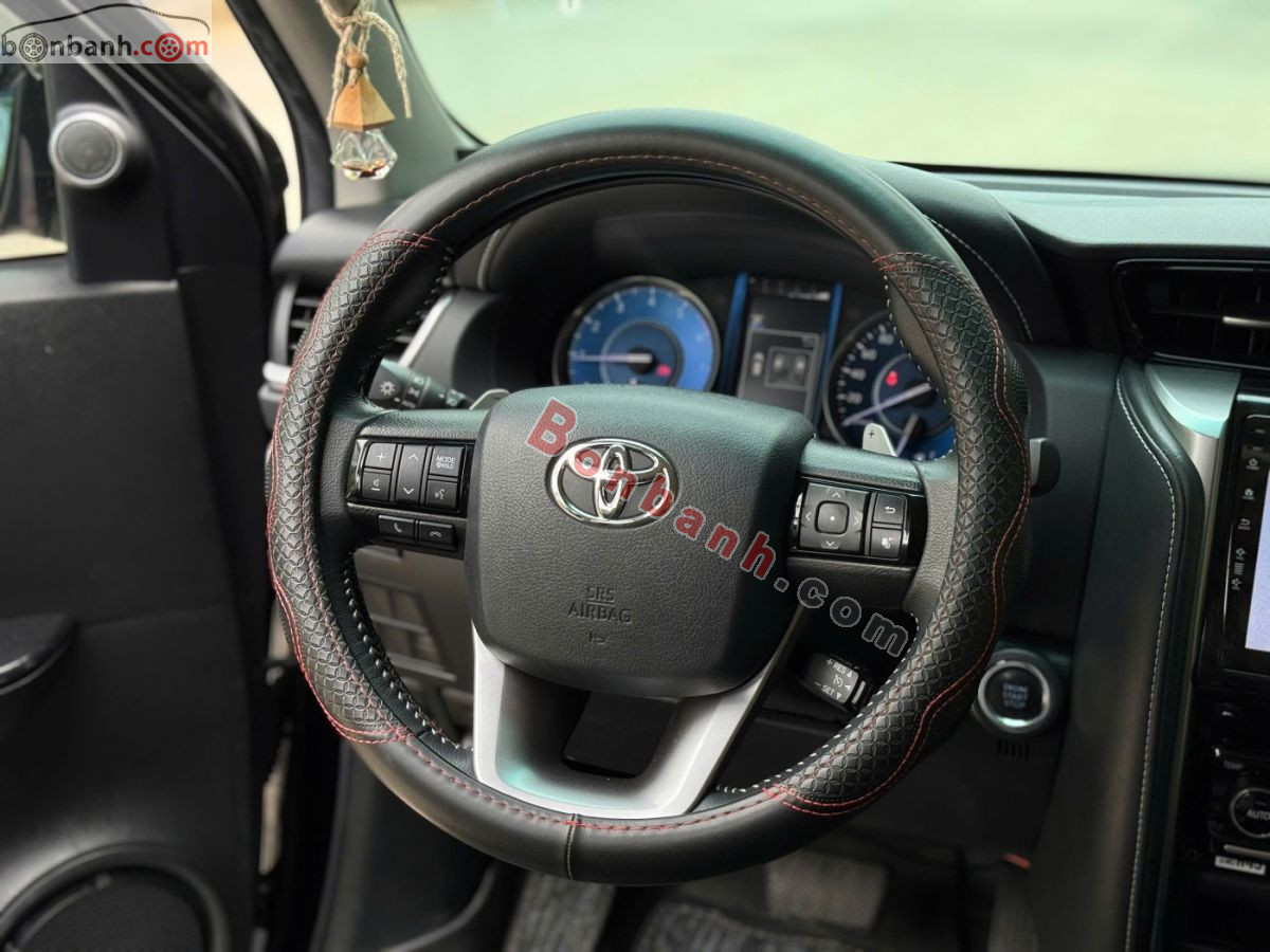 Toyota Fortuner 2.7V 4x2 AT 2021 - 885 Triệu 8