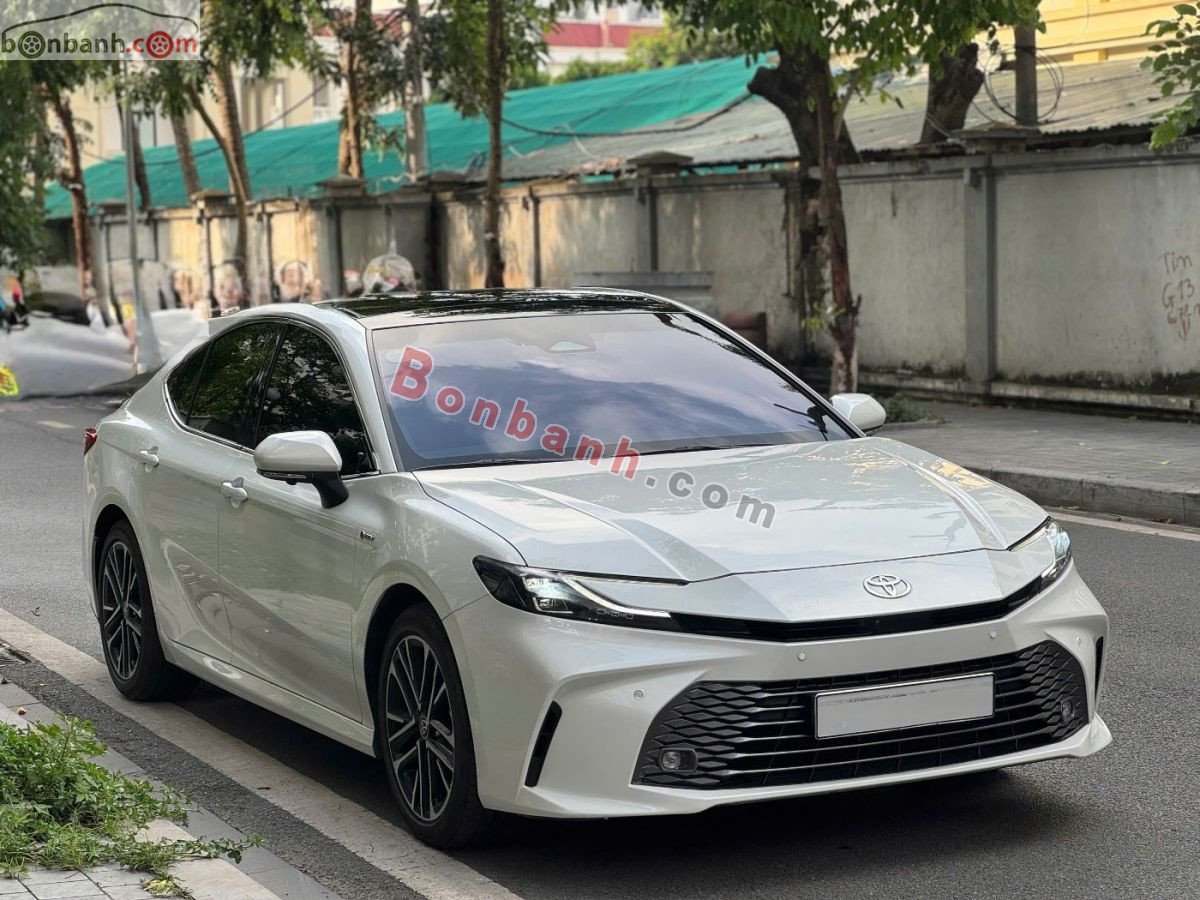 Toyota Camry 2.5 HEV Top 2025 - 1 Tỷ 435 Triệu 2