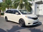 Bán xe Toyota Sienna 2011 LE 2.7 giá 795 Triệu - TP HCM