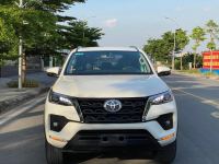 Bán xe Toyota Fortuner 2020 2.4G 4x2 AT giá 950 Triệu - Hà Nội