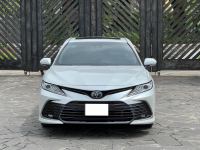 Bán xe Toyota Camry 2022 2.0Q giá 1 Tỷ 80 Triệu - Hà Nội