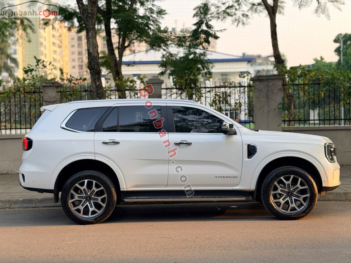 Ford Everest Titanium Plus 2.0L 4x4 AT 2025 - 1 Tỷ 430 Triệu 3