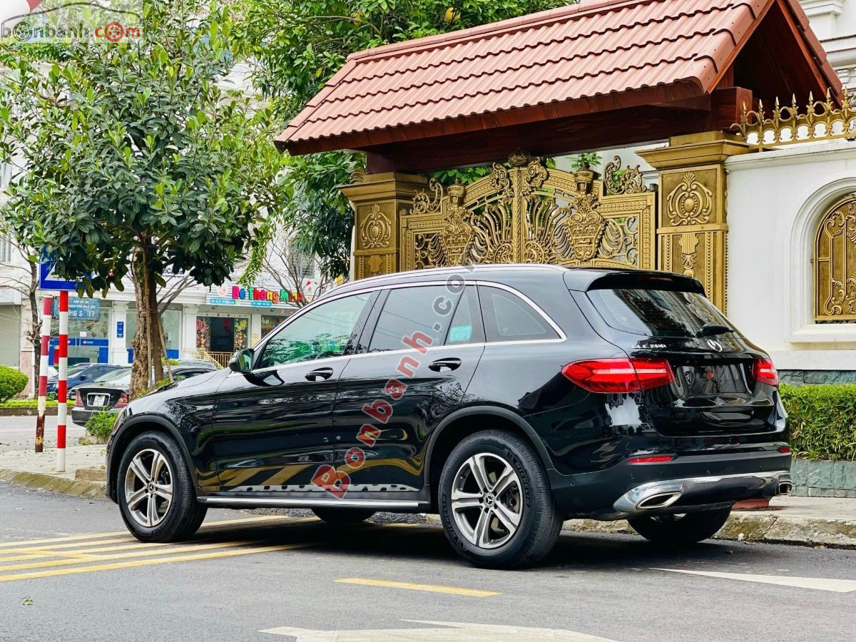 Mercedes Benz GLC 200 2018 - 810 Triệu 4