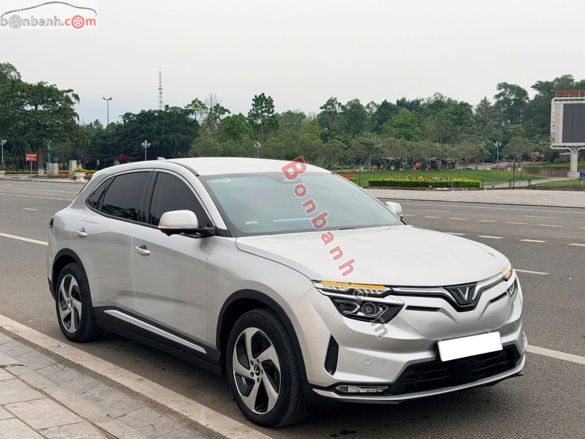 VinFast VF8 Eco AWD 2023 - 571 Triệu 2