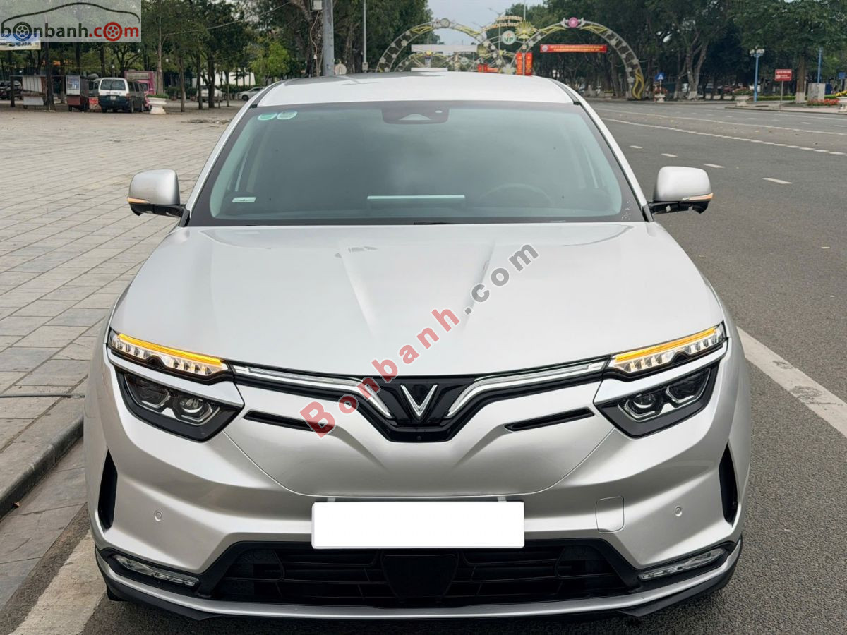 VinFast VF8 Eco AWD 2023 - 571 Triệu 3