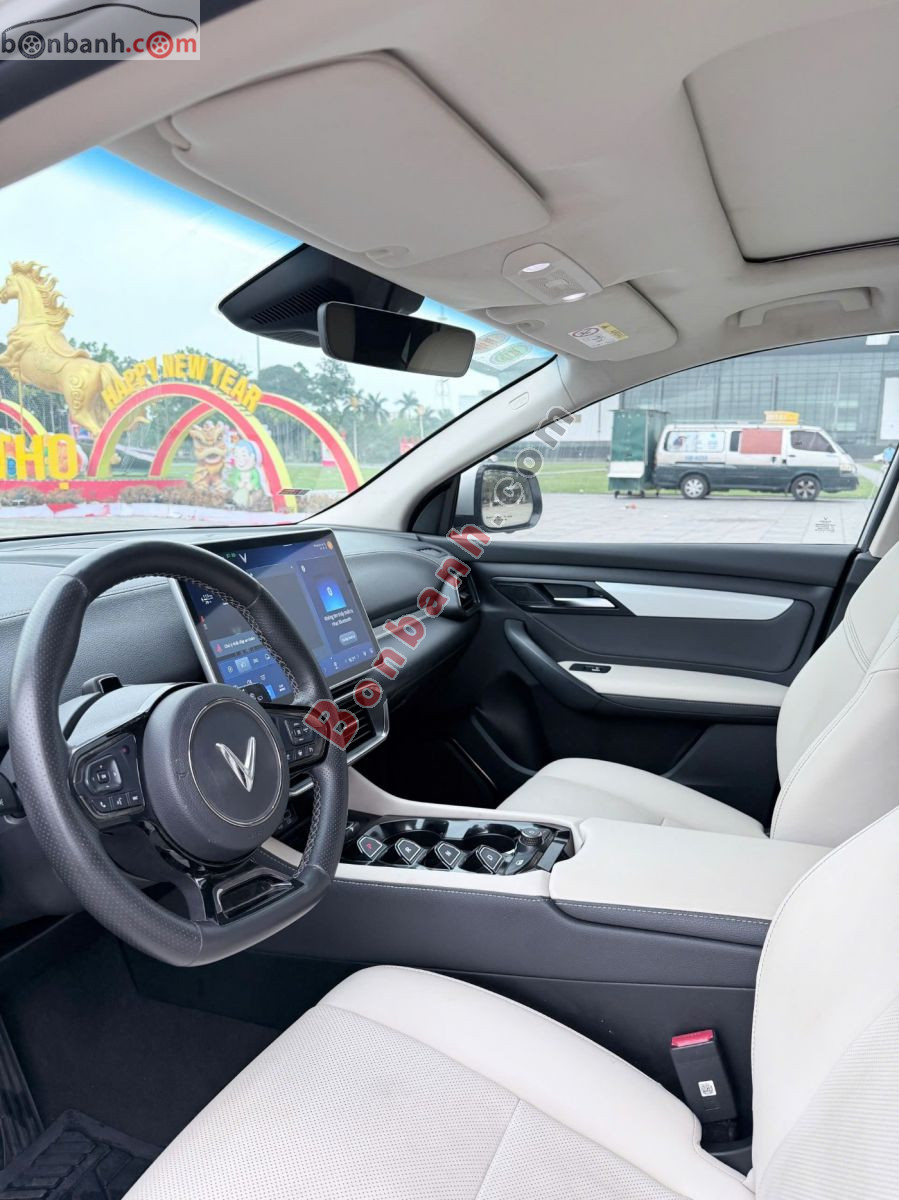 VinFast VF8 Plus AWD 2023 - 800 Triệu 6
