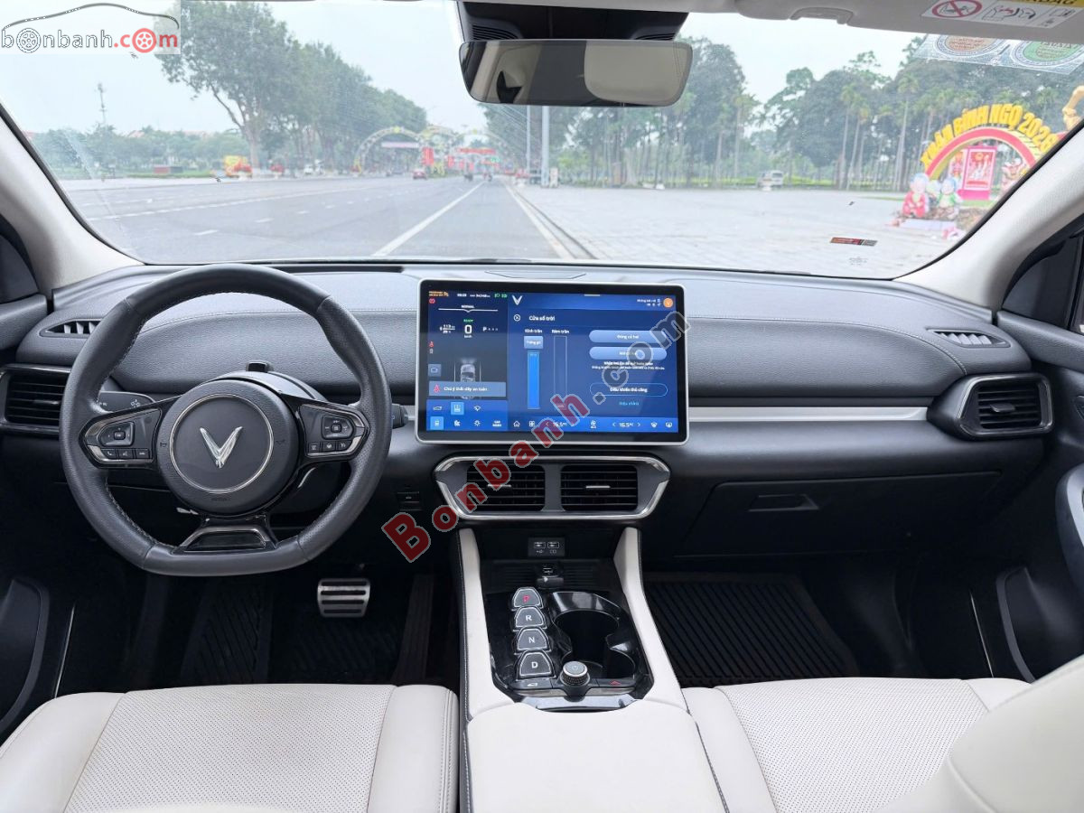 VinFast VF8 Plus AWD 2023 - 800 Triệu 8