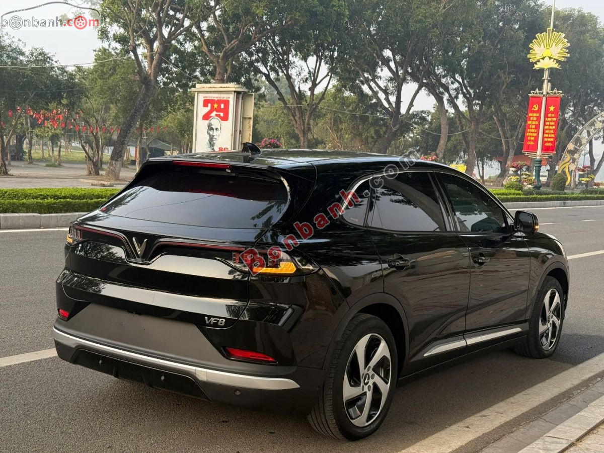 VinFast VF8 Eco AWD 2023 - 660 Triệu 4