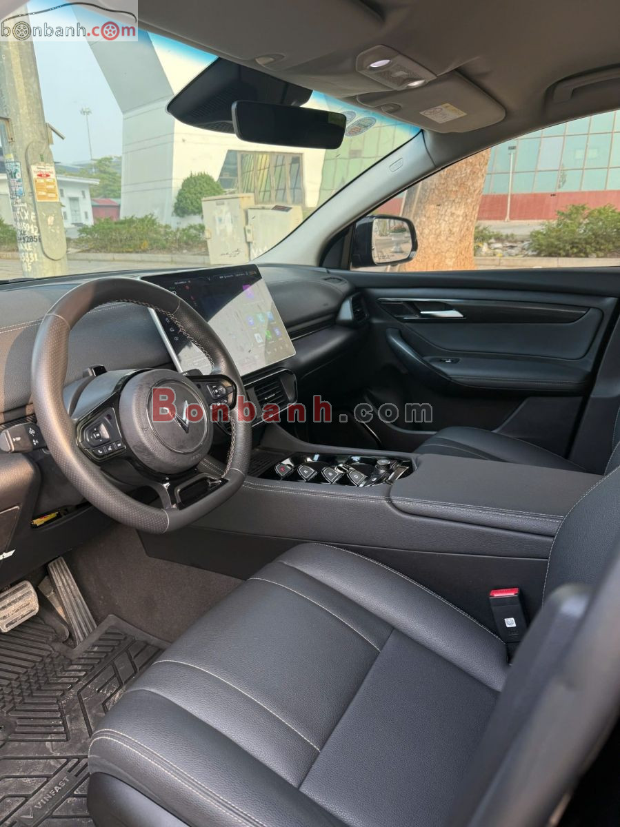 VinFast VF8 Eco AWD 2023 - 660 Triệu 7