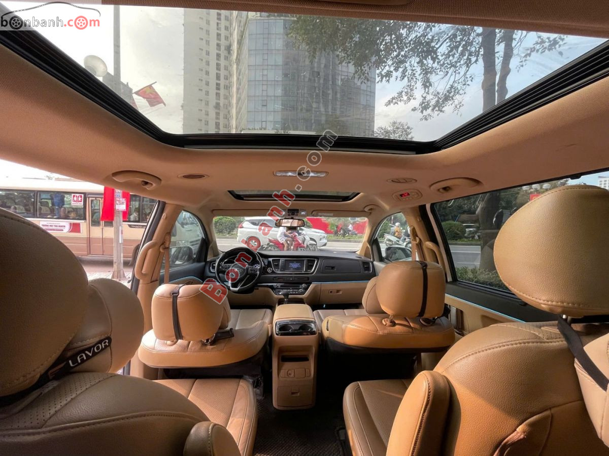 Kia Sedona Platinum D 2018 - 610 Triệu 9