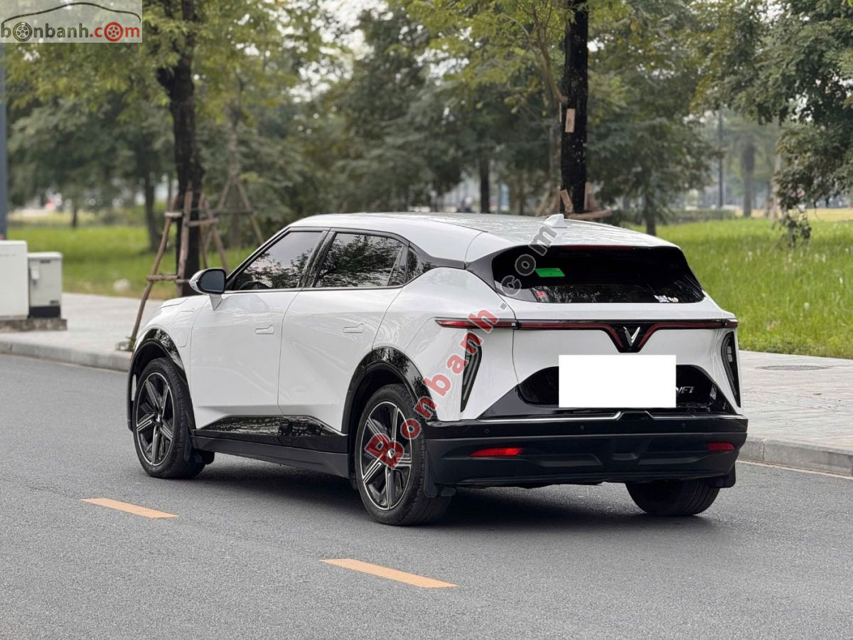 VinFast VF7 Plus AWD 2026 - 768 Triệu 4
