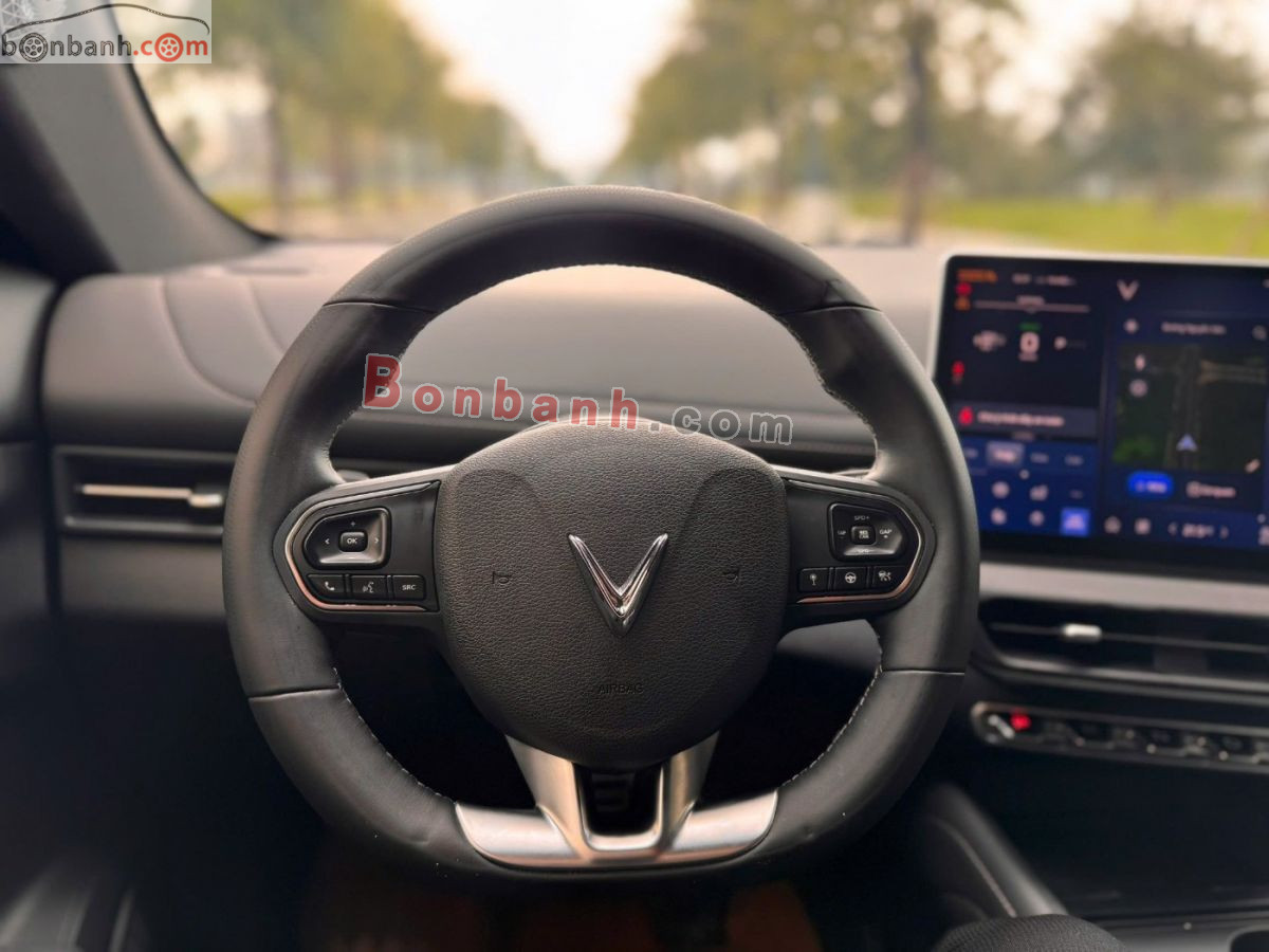 VinFast VF7 Plus AWD 2026 - 768 Triệu 7