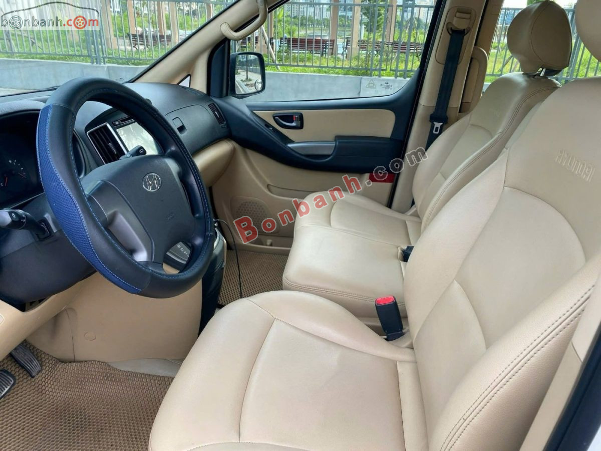 Hyundai Grand Starex 2.4 AT 2016 - 555 Triệu 4