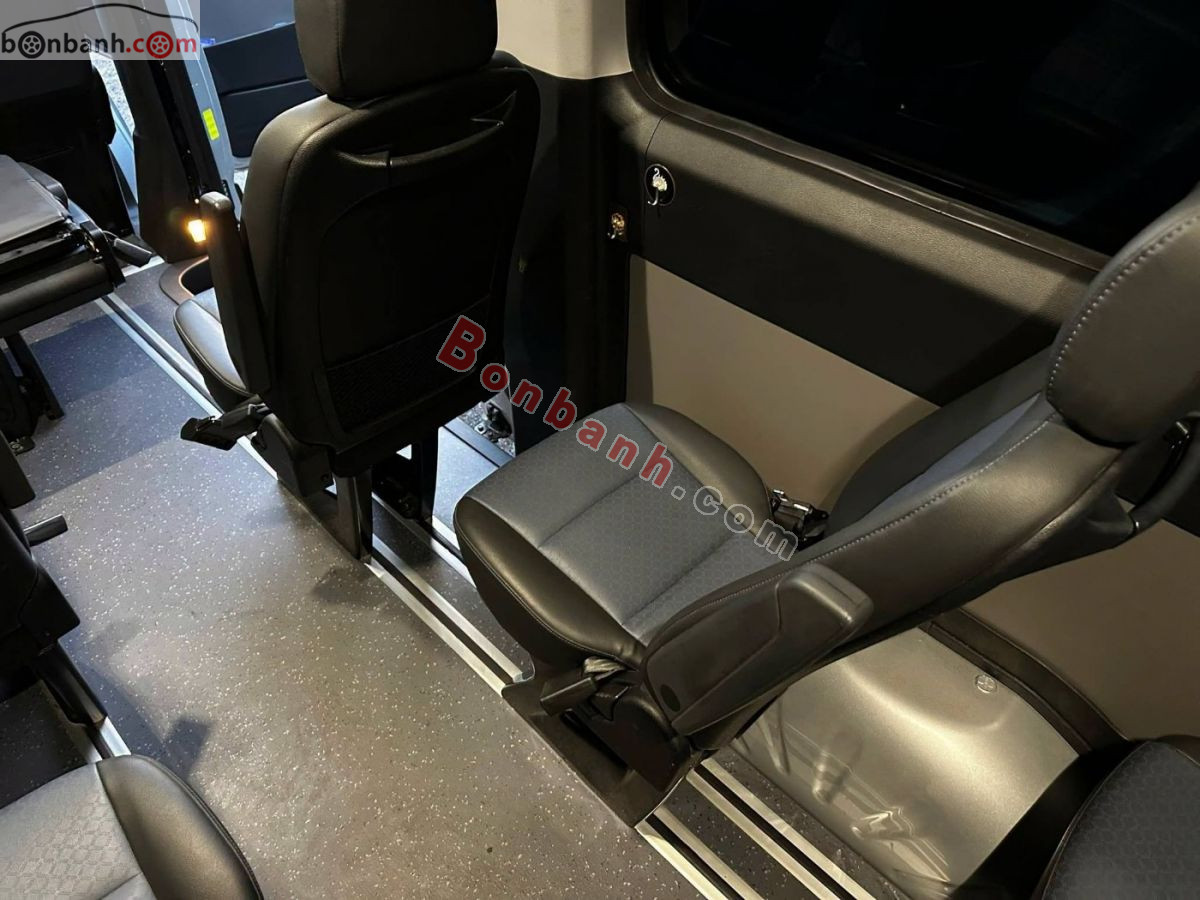 Hyundai Solati 2.5 MT 2026 - 939 Triệu 9