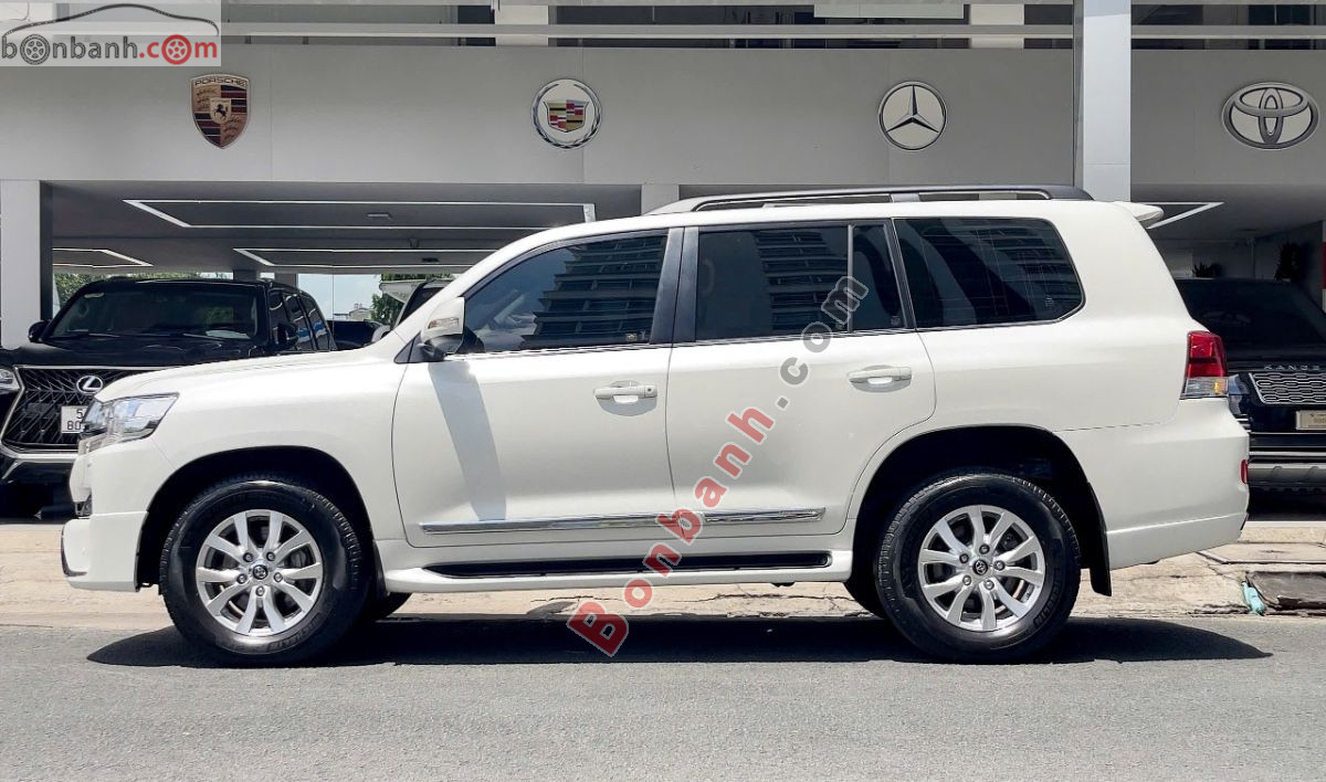 Toyota Land Cruiser VX 4.6 V8 2018 - 3 Tỷ 499 Triệu 4