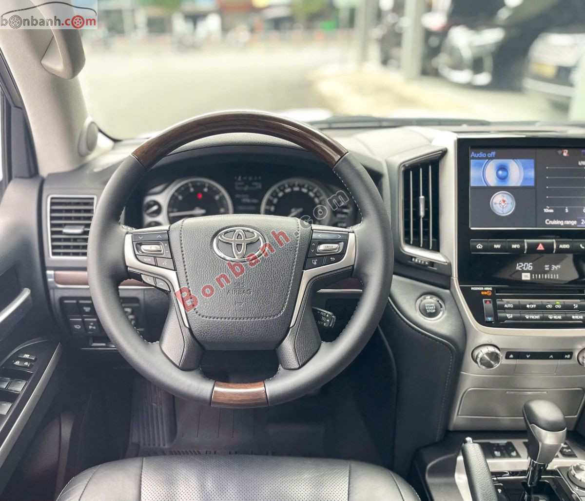 Toyota Land Cruiser VX 4.6 V8 2018 - 3 Tỷ 499 Triệu 8