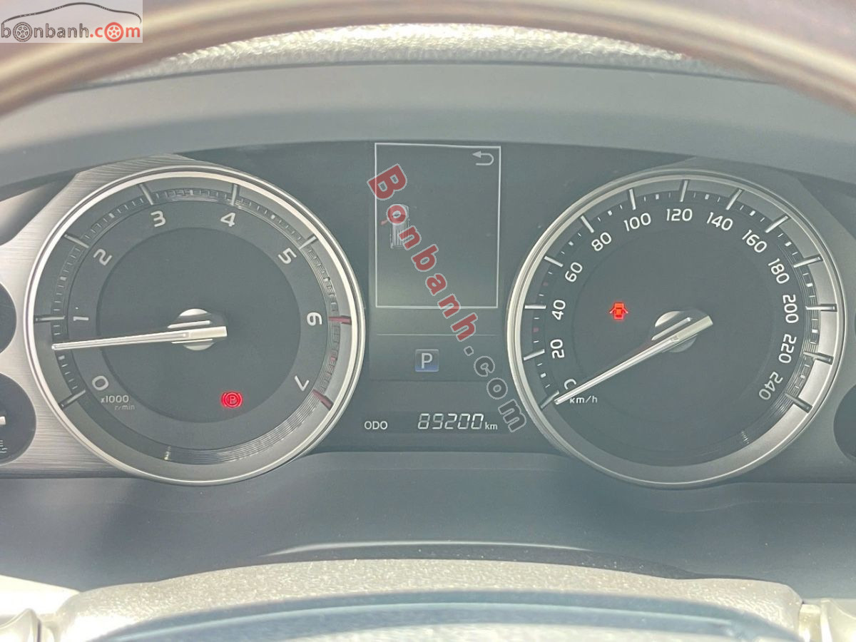 Toyota Land Cruiser VX 4.6 V8 2018 - 3 Tỷ 499 Triệu 9